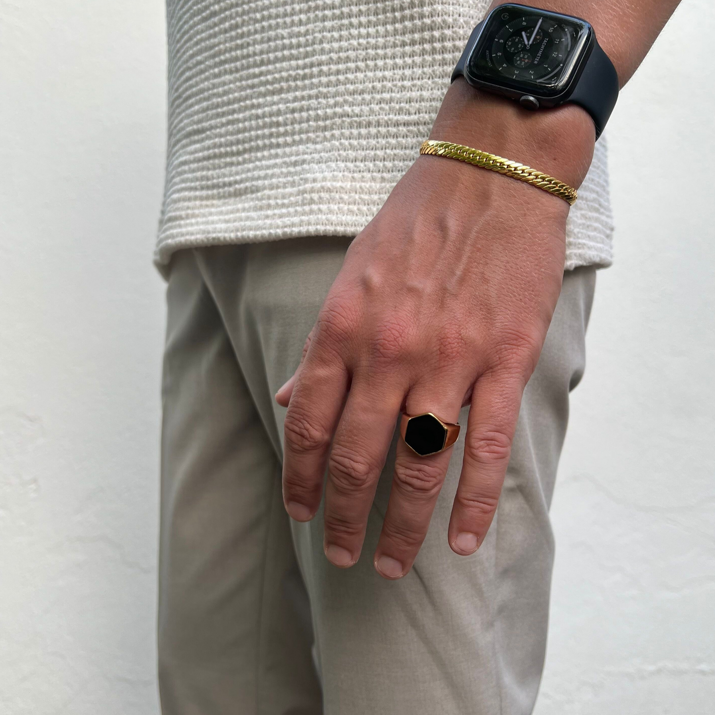 Onyx Hexagon - Ring